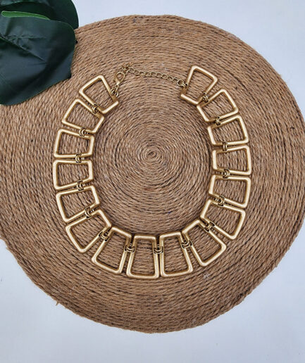Collar ÁDEGA