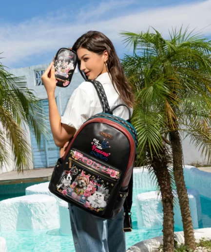 Mochila FAMILY YEARBOOK Eco Cuero. Con Porta Celular