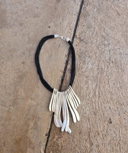 Collar Saray Plata