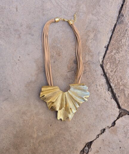 Collar Blanca Oro