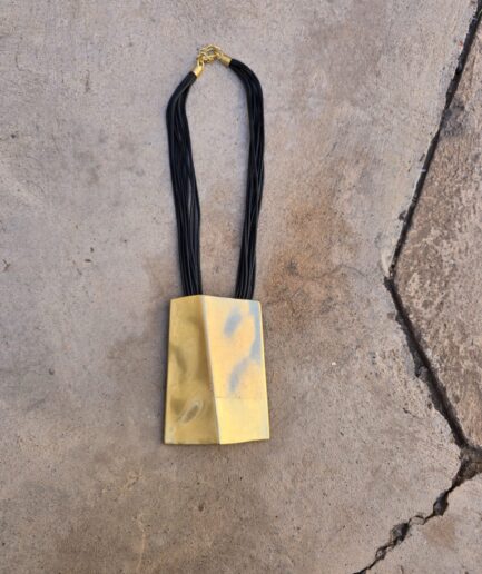 Collar Genesis Oro