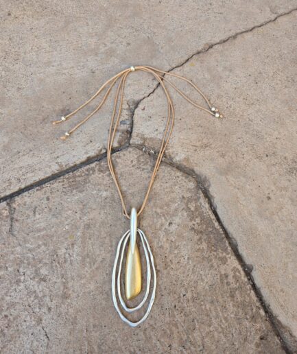 Collar Alda