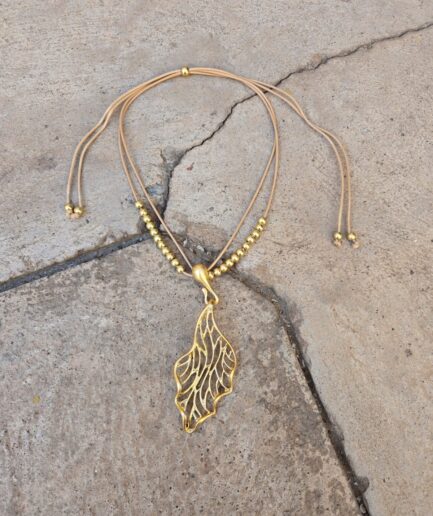 Collar Flavia